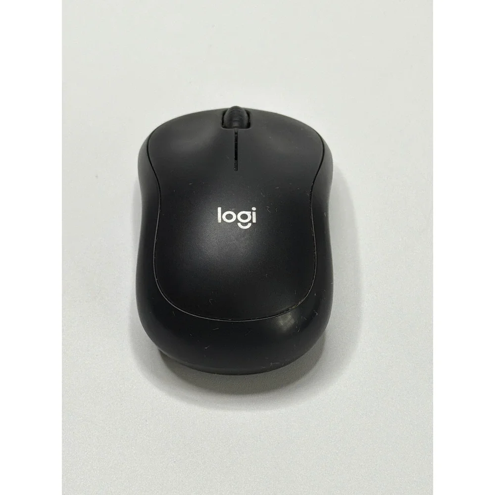 Logitech M220 Silent Wireless Optical Mouse Black 810-006426 2109SDK1D248‎